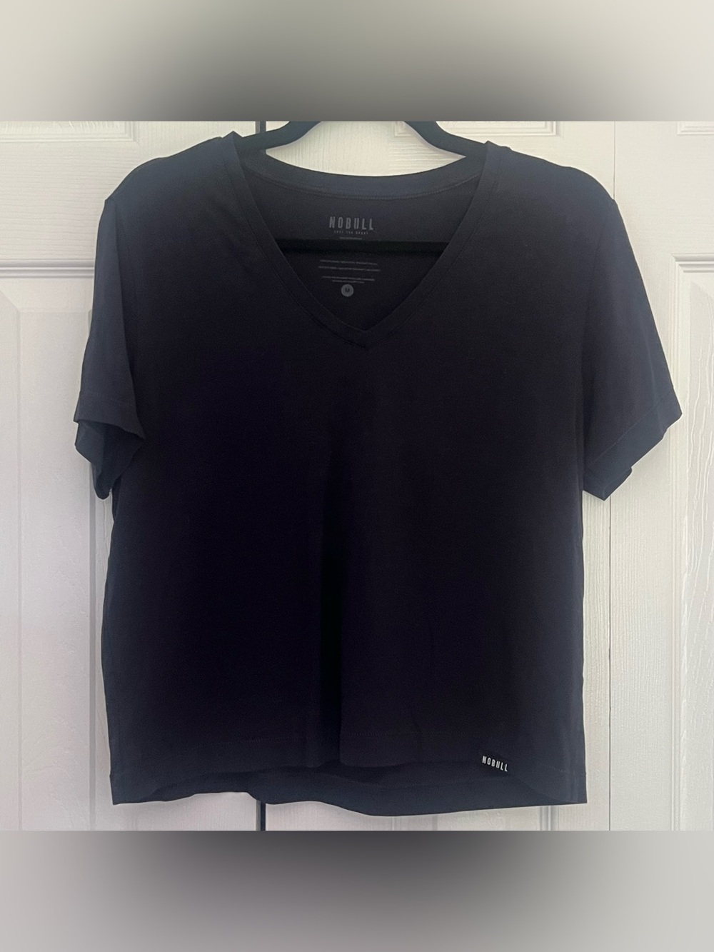 NOBULL Women's Navy V-Neck Tee
